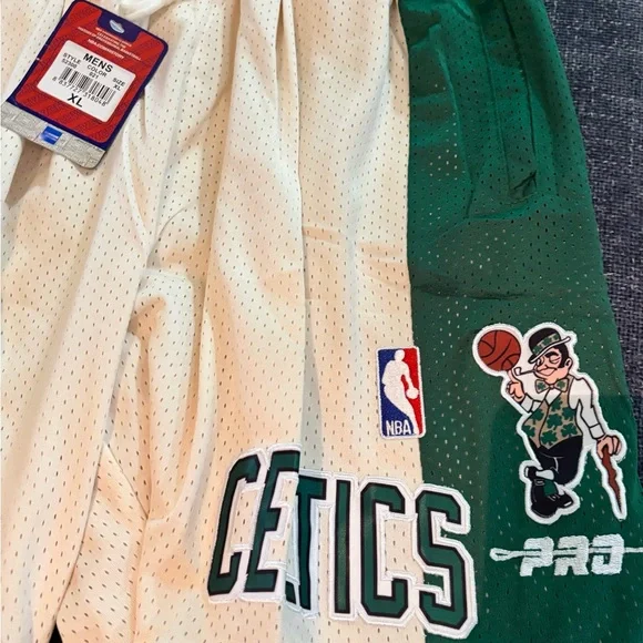 Just Don Hardwood Classics Boston Celtics Green and Cream Basketball 🏀 Shorts Athletic